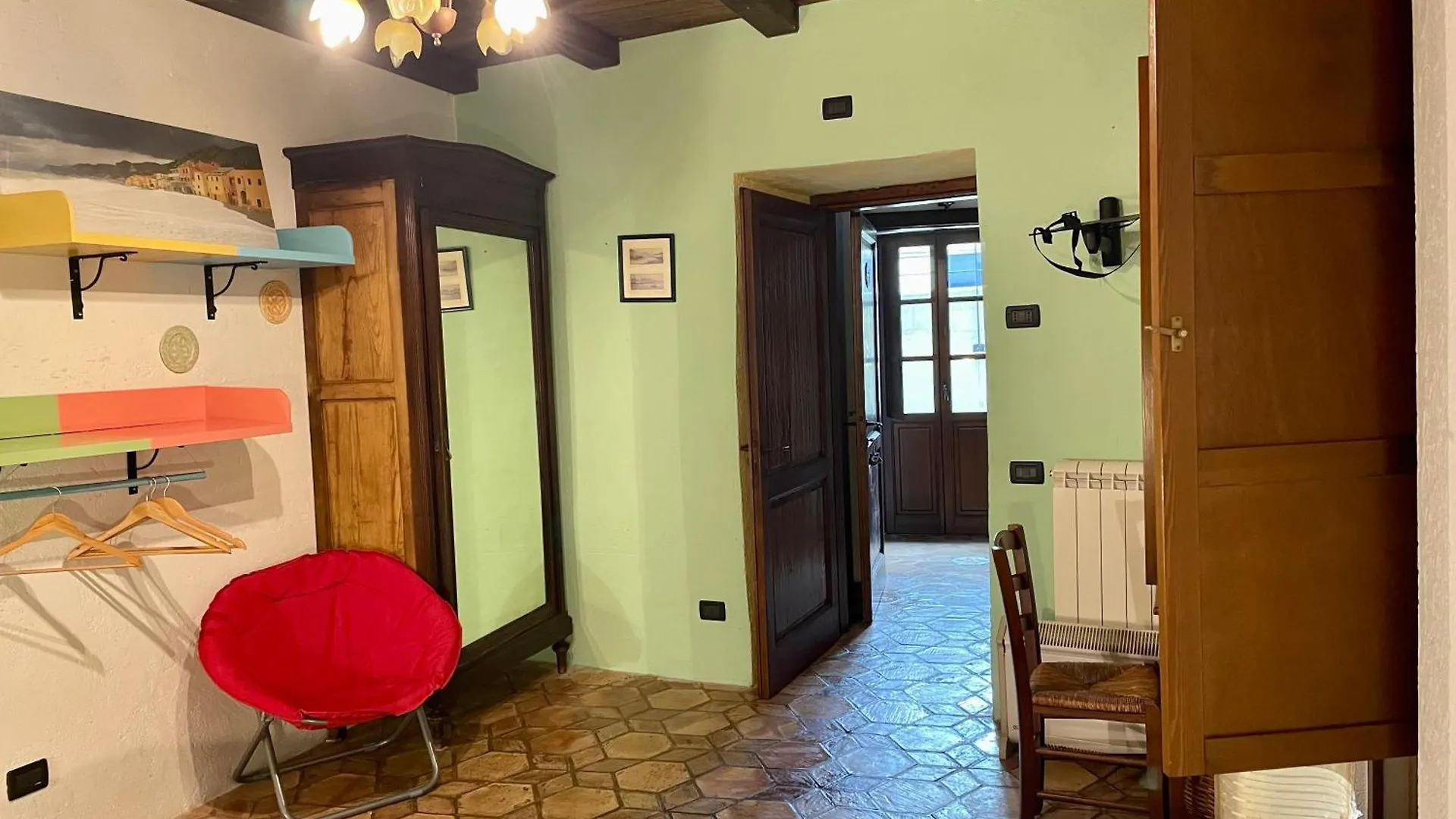 Le Petit Chateau Vezzi Portio