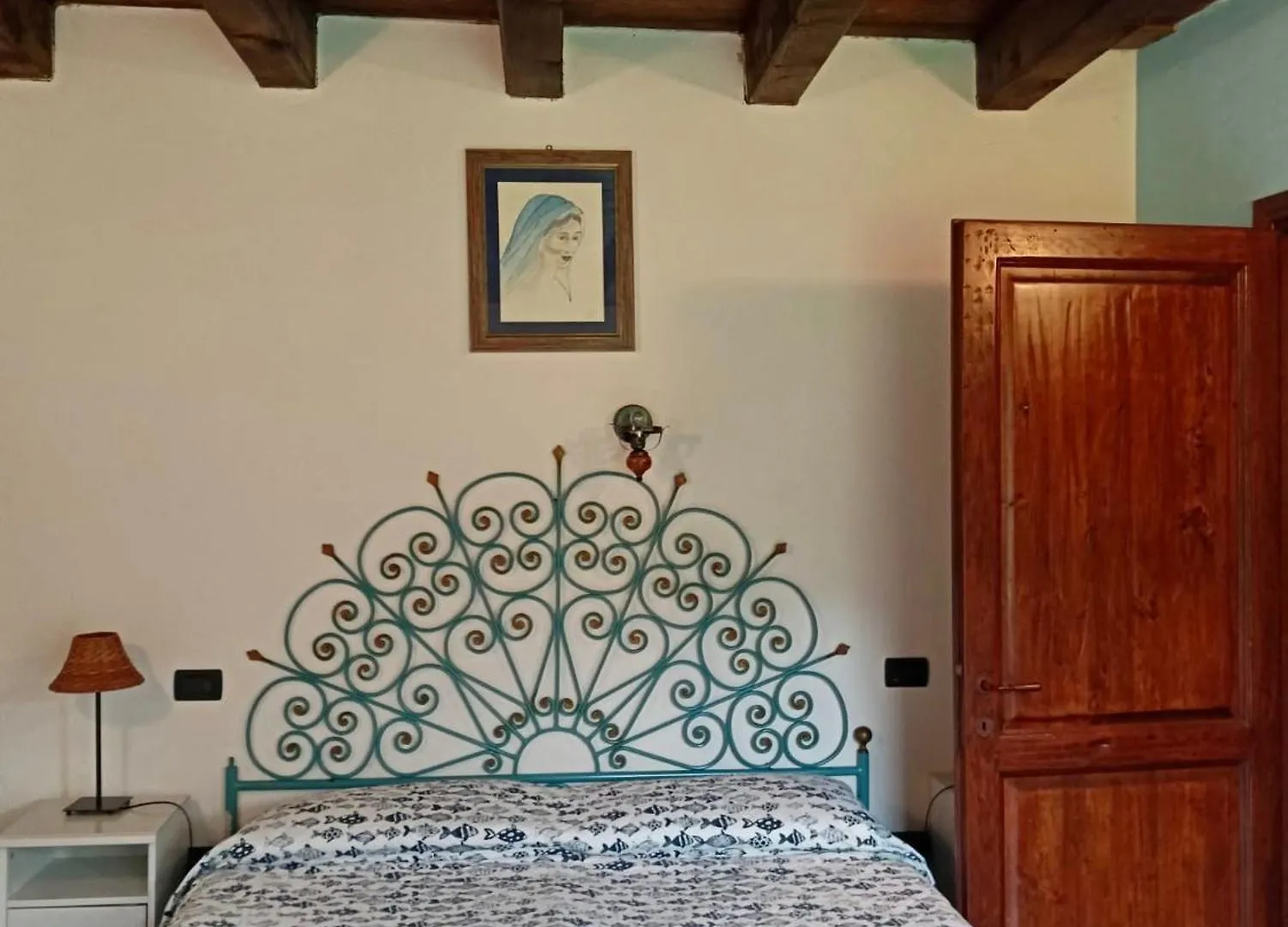 Le Petit Chateau Vezzi Portio Séjour à la ferme