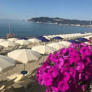 Appartement Violamare, Savone